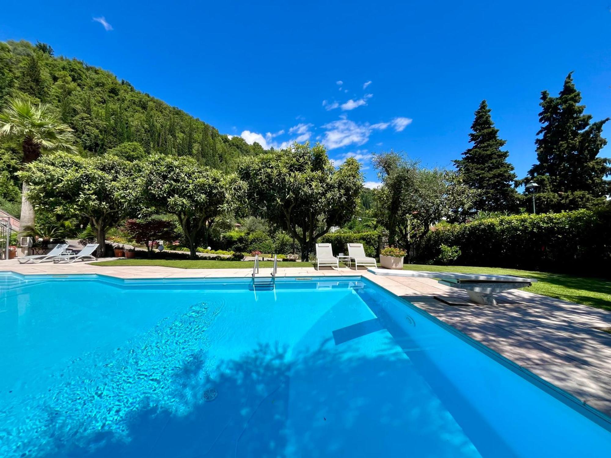 Villa Lou Toscolano Maderno Exterior photo