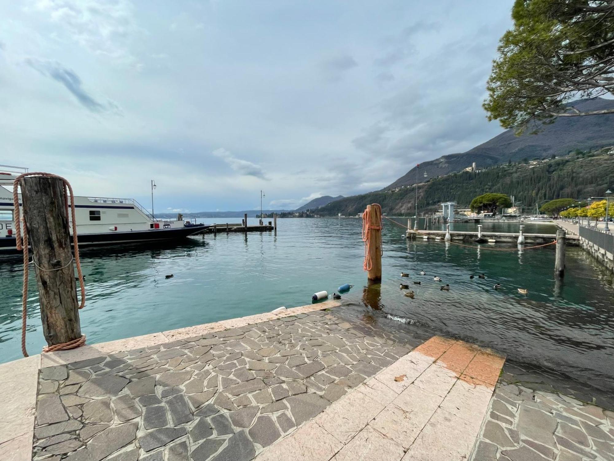 Villa Lou Toscolano Maderno Exterior photo