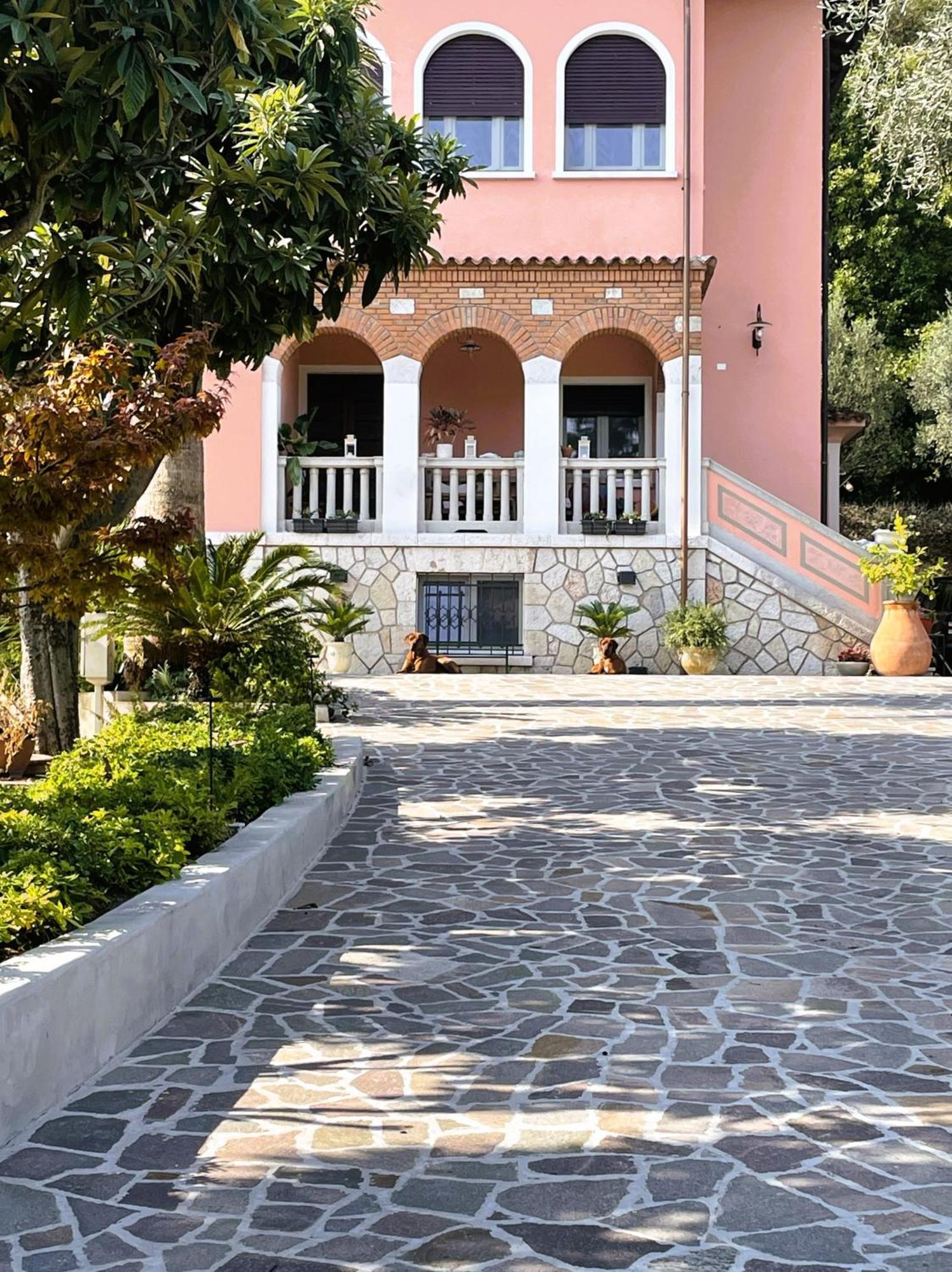 Villa Lou Toscolano Maderno Exterior photo